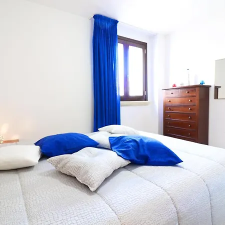 Flat Desire Close To Beaches With Sight Castle, Terrace, Wi-fi *