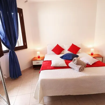 Flat Desire Close To Beaches With Sight Castle, Terrace, Wi-fi Otranto